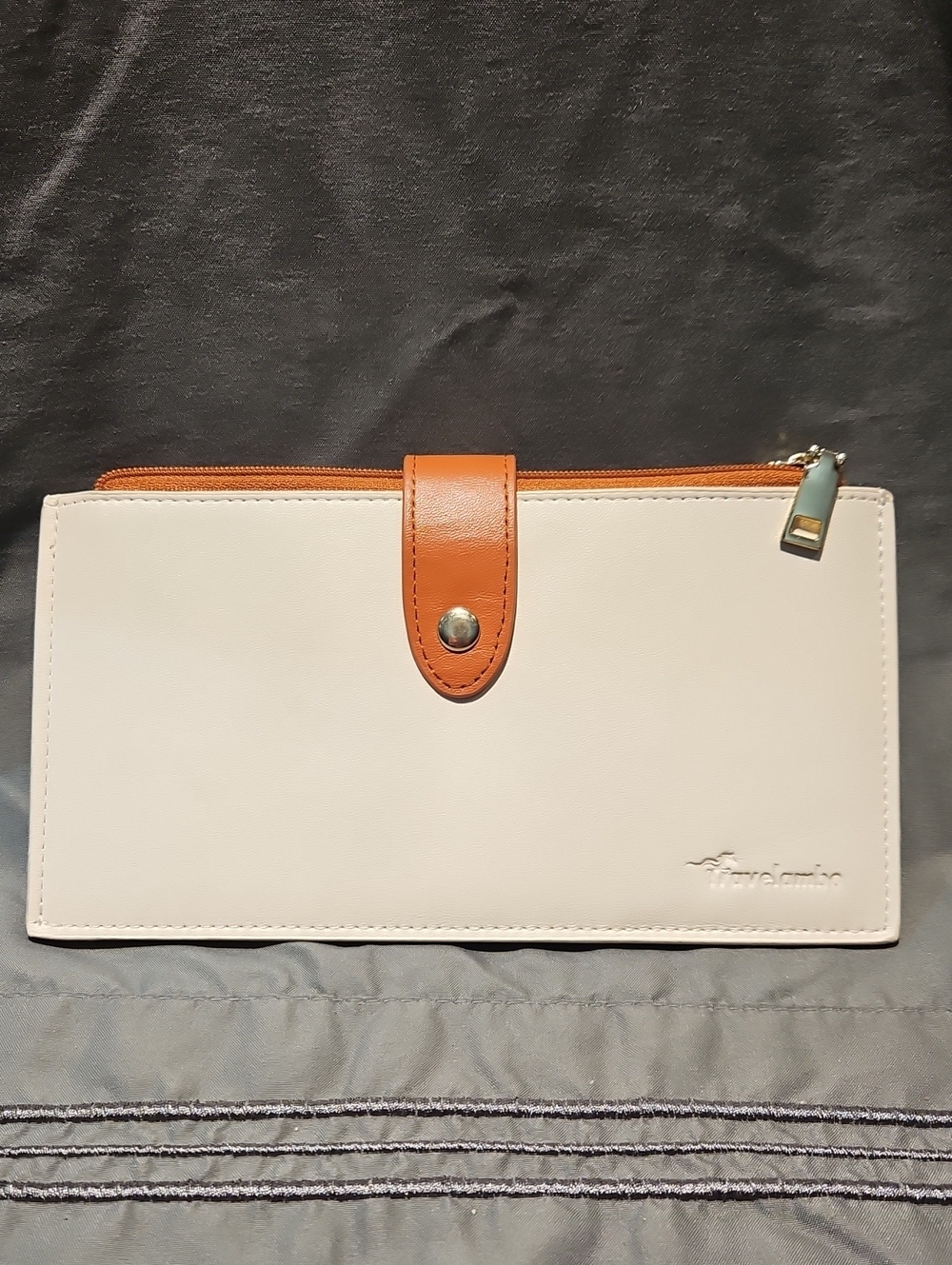 Travelambo Cream and Tan Womens Travel Wallet